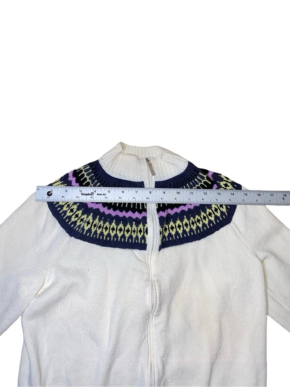St. John Sport Women's White Wool Blend Full-Zip Fair Isle Yoke Knit Sweater - Picture 4 of 13